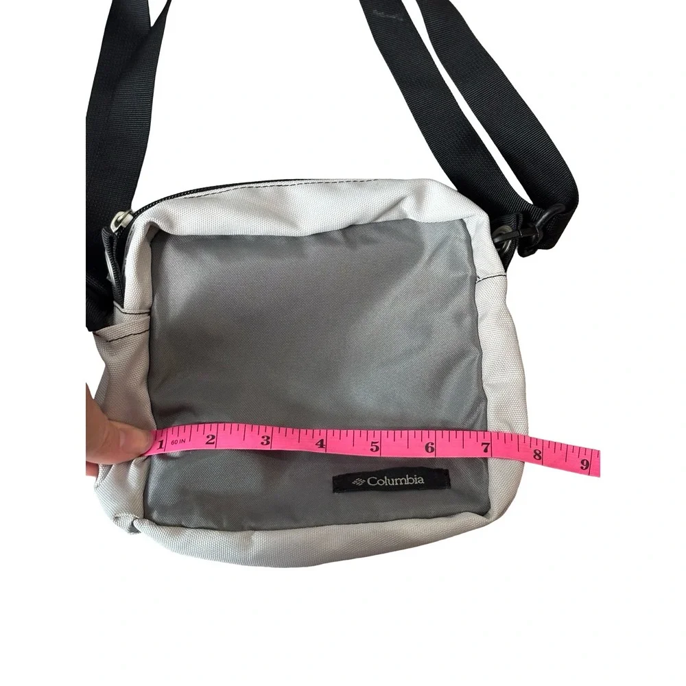 Columbia Crossbody Messenger Bag Grey White Nylon Small Travel Shoulder Bag OS